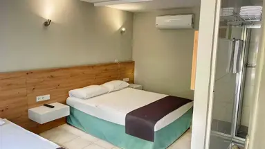 Leda Beach Hotel