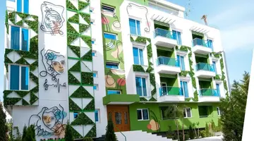 Ledina Hotel