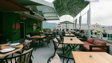 Ledina Hotel