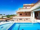 Ledras Beach Hotel