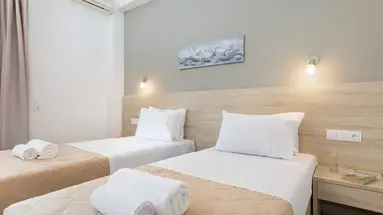 LEFKIMI HOTEL