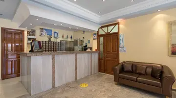 Lefkimi Hotel