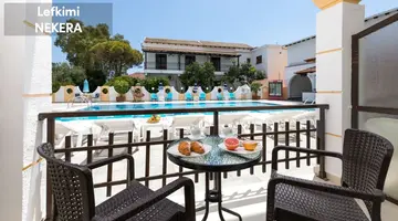 Lefkimi Hotel