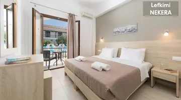 Lefkimi Hotel