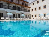 Lefkimi Hotel