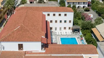 LEFKIMI HOTEL