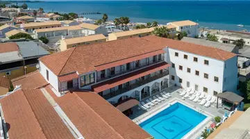 Lefkimi Hotel