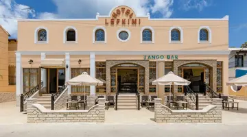 Lefkimi Hotel