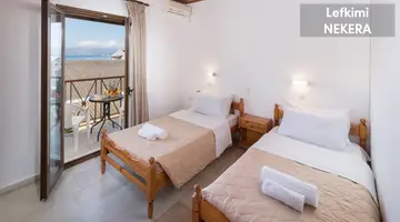 Lefkimi Hotel