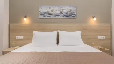 LEFKIMI HOTEL