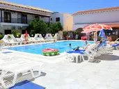 Lefkimi Hotel