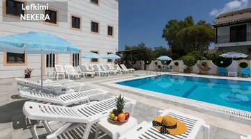 Lefkimi Hotel