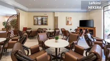 Lefkimi Hotel