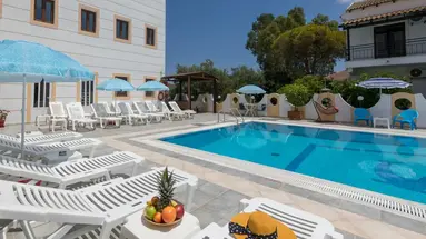 Lefkimi Hotel