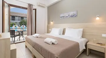 LEFKIMI HOTEL