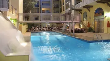 Lefkoniko Bay Hotel