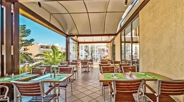 Lefkoniko Bay Hotel