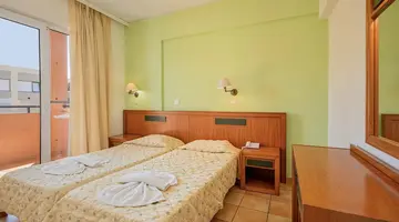 Lefkoniko Bay Hotel