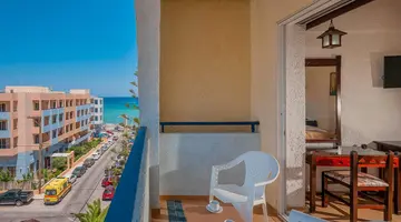 Lefkoniko Beach Hotel