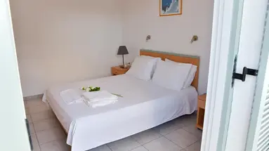Lefkothea Hotel (Ex Villa Kamari Star)