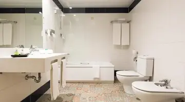 Legendary Porto Hotel