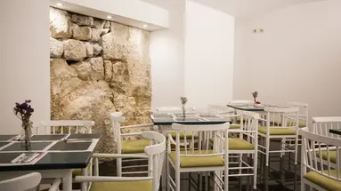 Legendary Porto Hotel