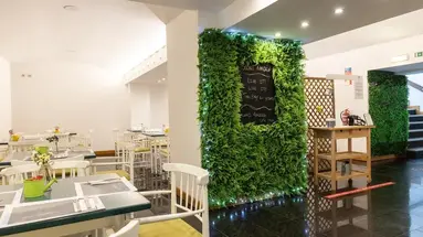 Legendary Porto Hotel