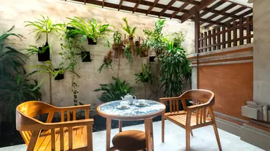 Legian Beach Hotel