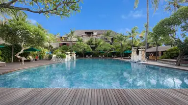 Legian Beach Hotel