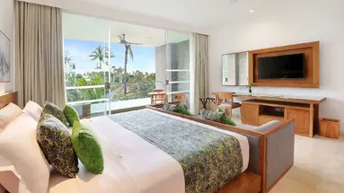 Legian Beach Hotel