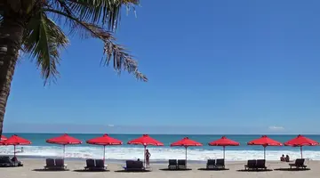 Legian Beach Hotel