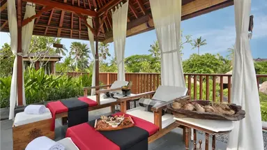 Legian Beach Hotel