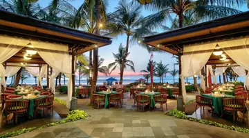 Legian Beach Hotel