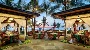 Legian Beach Hotel