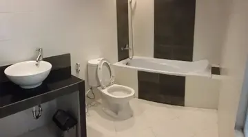LEGIAN VILLAGE HOTEL