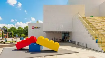 Lego House