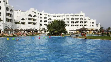 Lella Baya & Thalasso