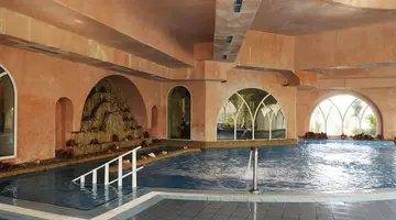 Lella Baya & Thalasso