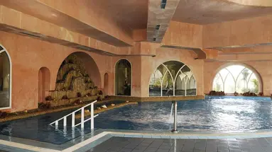 Lella Baya & Thalasso