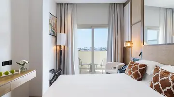 Leonardo Boutique Hotel Larnaca