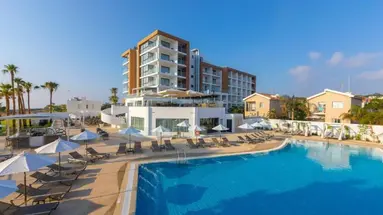 Leonardo Crystal Cove Hotel