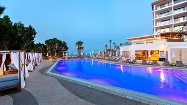 Leonardo Crystal Cove Hotel