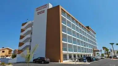 Leonardo Crystal Cove Hotel