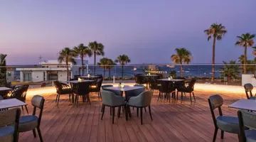 Leonardo Crystal Cove Hotel
