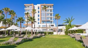 Leonardo Crystal Cove Hotel