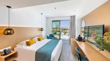 Leonardo Crystal Cove Hotel