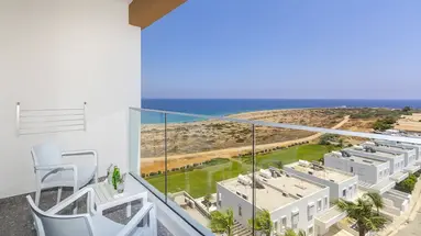 Leonardo Crystal Cove & Spa by the sea -
