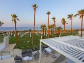 Leonardo Crystal Cove & Spa by the sea -