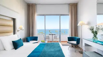 Leonardo Cypria Bay