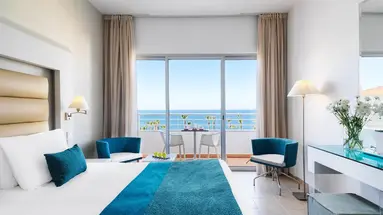 Leonardo Cypria Bay